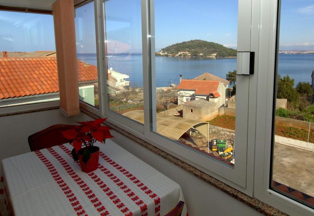 Apartmani Neda Kali Exteriör bild